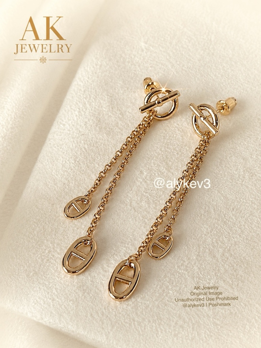 đź’ŽLUXURY 18K Gold Plated Chain Drop Toggle Dangle Pigs Nose Earrings - Picture 2 of 4